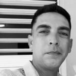 El escritor Roswel Borges Castellanos ha sido seleccionado como el poeta del mes, por el colectivo de Alta Literatura. Con poemas que mueven desde el sentimiento, nos ha conquistado y por eso compartimos con ustedes de su arte, su literatura, de Cuba para el mundo.